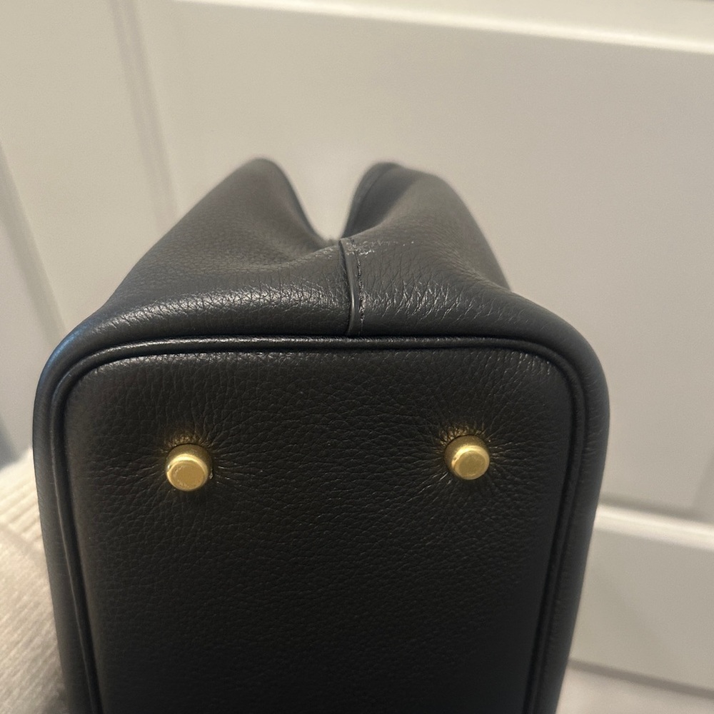 Coach Legacy Medium Black Pebbled  Leather Carryall 28 - Picture 4 of 10